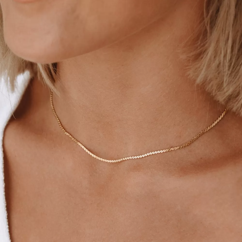 Atolea Jewelry Wavy Choker